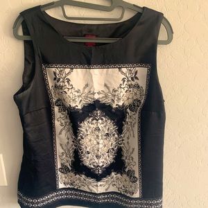 Sleeveless blouse